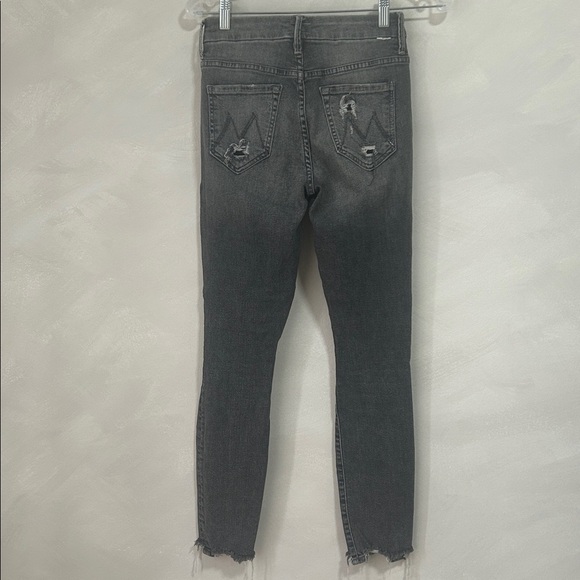 Mother High Waist Looker Ankle Chew Jean in Scene Of The Crime Washed Grey sz 25 - Picture 8 of 12